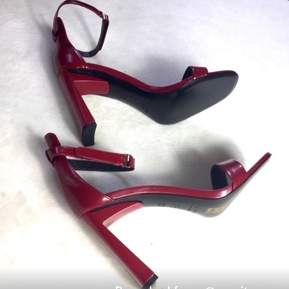 Ultra high heel - Picture 2 of 6